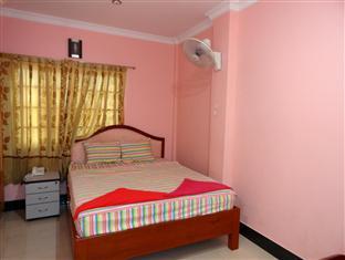 Long Thai Ly Guesthouse Phnom Penh Extérieur photo