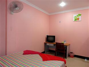 Long Thai Ly Guesthouse Phnom Penh Extérieur photo